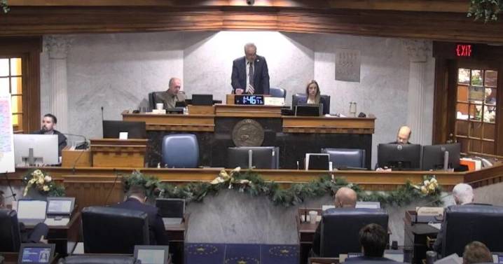 Senate showdown vote on Indiana congressional redistricting set for Thursday