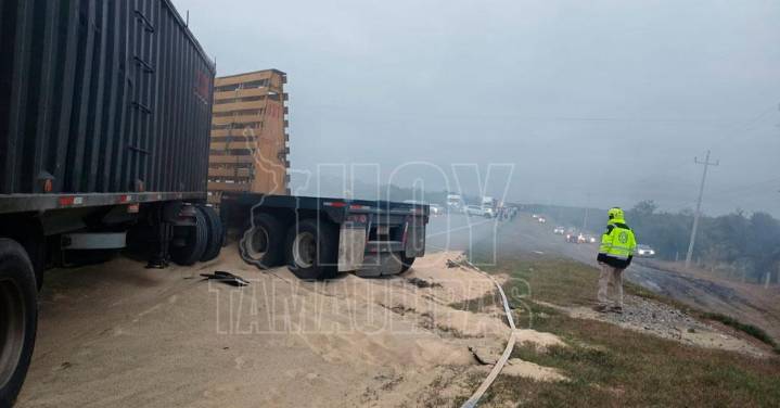 Recomiendan rutas alternas tras cierre de la carretera en González