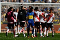Giro en el Superclásico argentino: River necesita en secreto que Boca gane