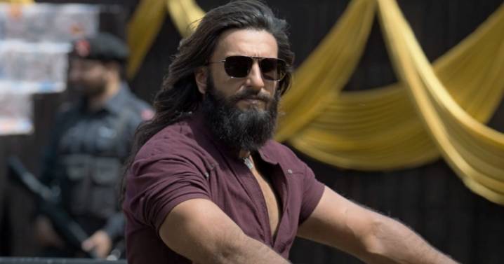 Dhurandhar Box Office Day 2 (Early Trends): Effortlessly Crosses 30 Crores; Career-Best Single Day Loading For Ranveer Singh?