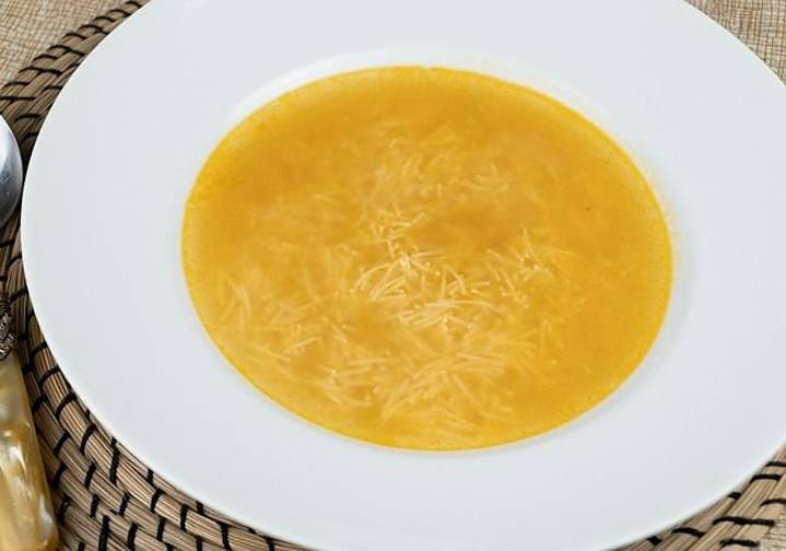 Alerta sanitaria por unas populares sopas de sobre a la venta en supermercados de Canarias