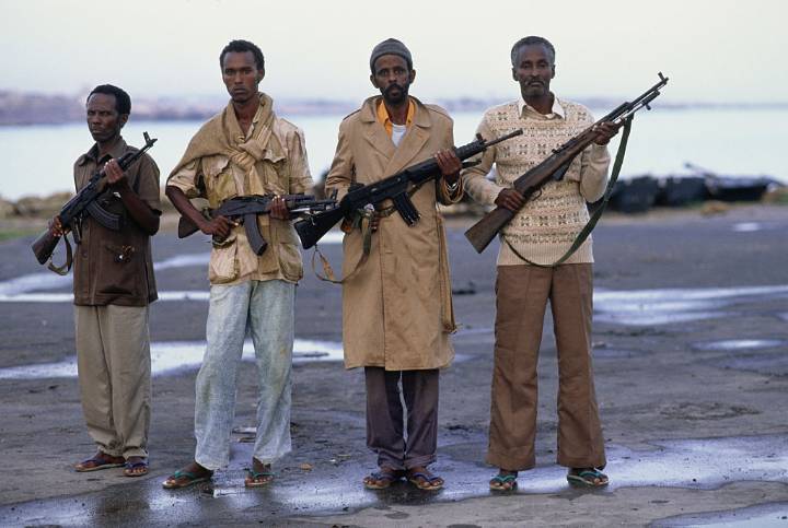 Tony Katz and the Morning News 1st Hr 12/3/25: Redistricting Passes House committee 8-5. Minnesota Somali Fraud. Dems questioning Trump health. Jews playing Christmas tunes. GOP holds seat in TN Speci