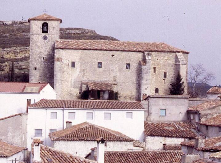 Buenache de la Sierra, entre leñas y zoolitos