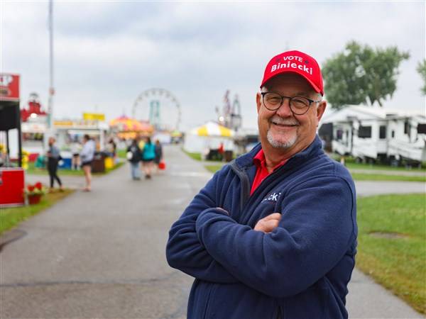 New Monroe County commissioner takes seat while legal decision is pending