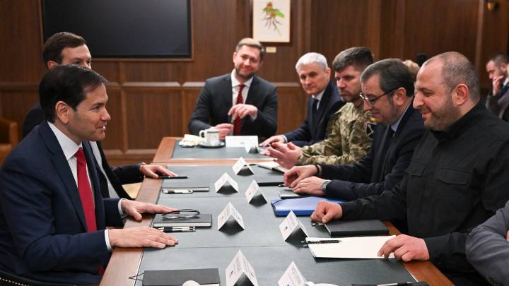 EE. UU. y Ucrania avanzan en conversaciones para poner fin al conflicto con Rusia: Marco Rubio se reunió con funcionarios de Zelenski