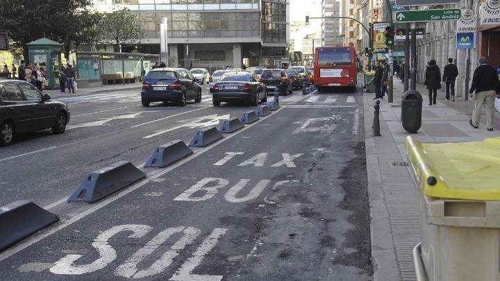 La recuperación del carril bus en A Coruña será una de las demandas del BNG en el pleno de diciembre