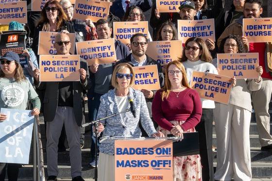 Cover up: Face-covered ICE agents and unruly protesters reignite debate over a NYC mask ban