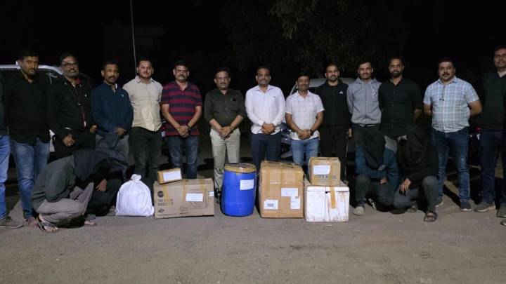 Mumbai Police bust drug factory, seize mephedrone worth Rs 195 cr