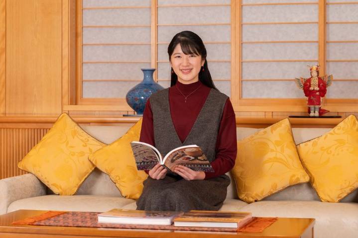 Princess Aiko’s popularity sparks calls to change Japan’s male-only succession law – Winnipeg Free Press