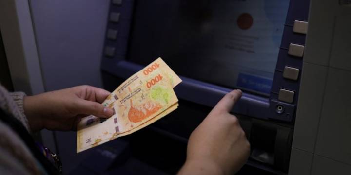 Quiénes pueden acceder a los préstamos personales de $10.000.000 y cuál es la tasa de interés en diciembre