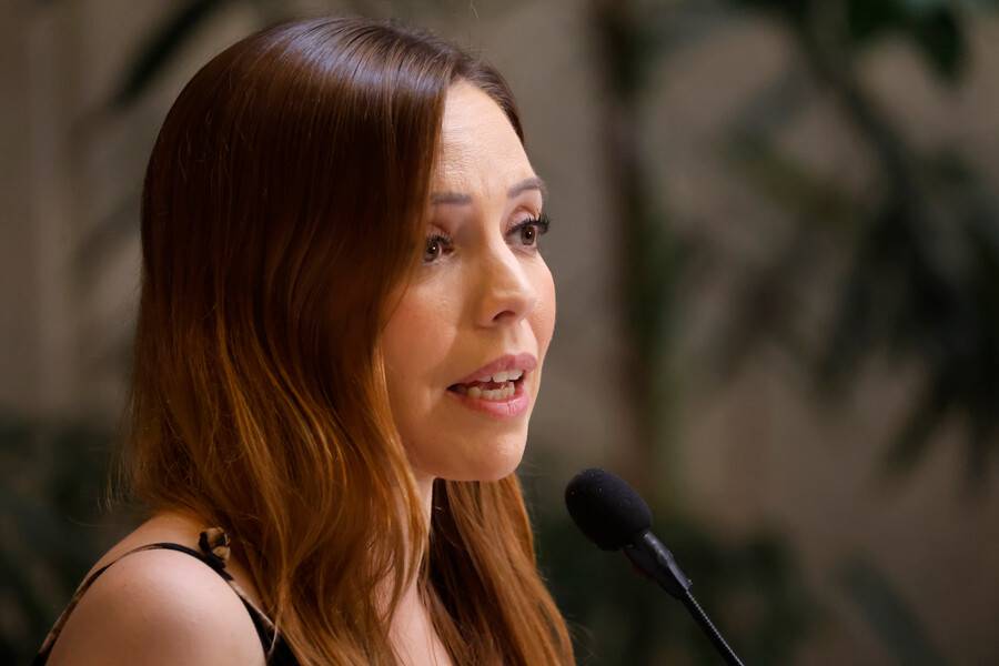 Camila Flores: Las renuncias podrían ser masivas en Renovación Nacional