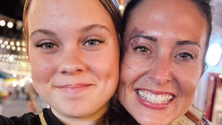 Pulling My Neurodivergent Daughter Out Of School Was The Right Choice