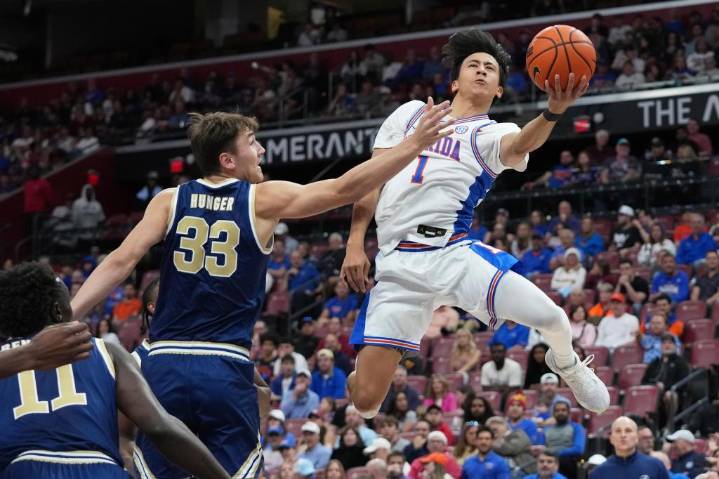 Lee scores 24 to lead No. 18 Florida to 80-70 victory over George Washington – Orlando Sentinel