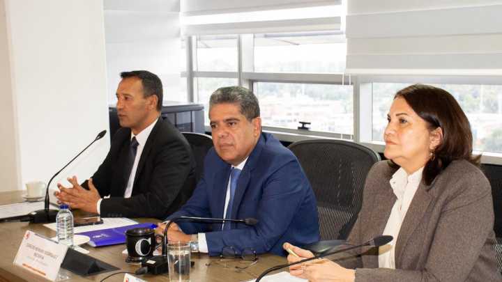 'La adquisición era necesaria': Contraloría tras reunión con Mindefensa sobre la compra de los aviones Gripen