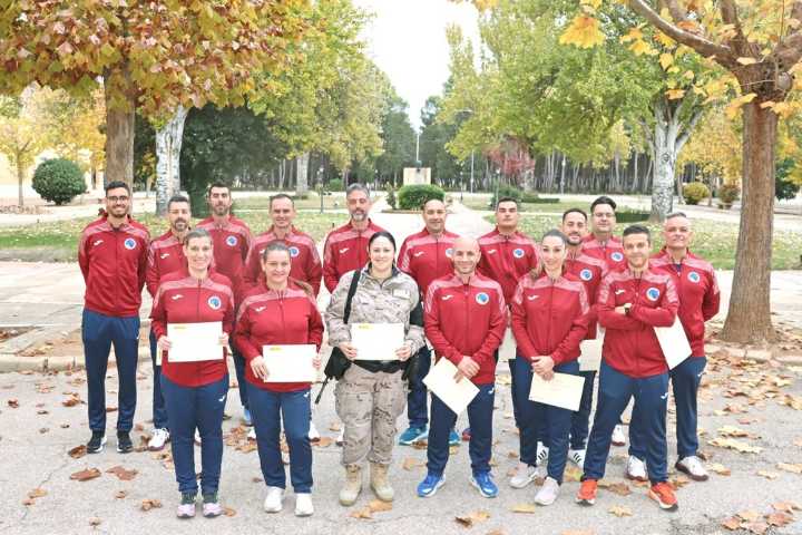 La Base Aérea impulsa la formación profesional de su personal