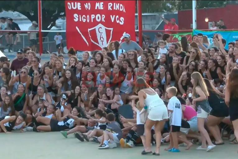 Jugadoras de Estudiantes valoraron el bicampeonato: “El equipo se lo merece”