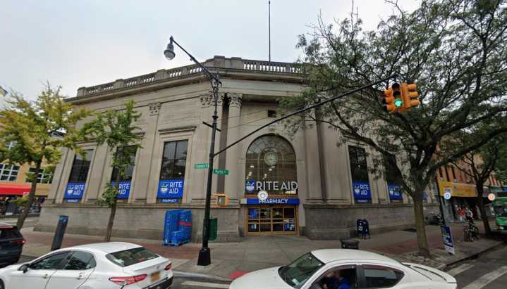 Whole Foods to open first Queens location in Ridgewood