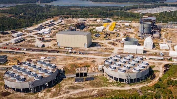 Santee Cooper agrees to $2.7 billion bid for unfinished  reactors at VC Summer nuclear plant