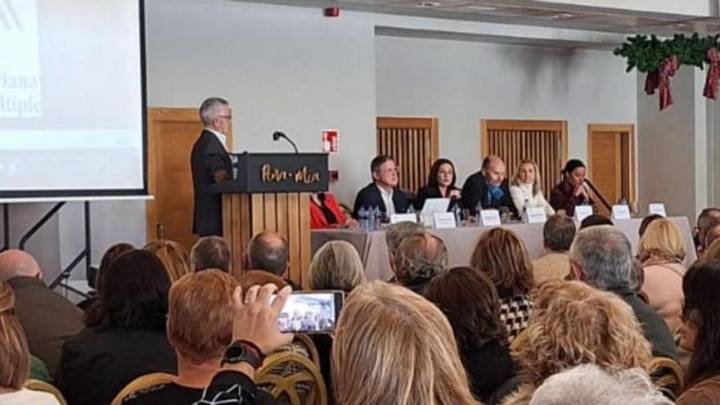 Tres décadas de batalla, apoyo y esperanza frente a la esclerosis: Llanera acogió el acto conmemorativo del aniversario de la AEM