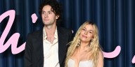 Sienna Miller Announces Pregnancy at Fashion Awards 2025 Alongside Partner Oli Green! | oli green, Pregnant, Pregnant Celebrities, Sienna Miller | Celebrity News and Gossip | Entertainment, Photos and