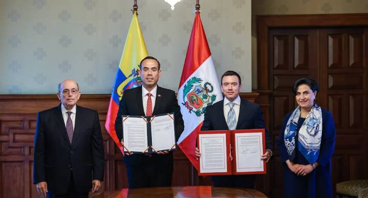 José Jerí y Daniel Noboa acuerdan reforzar las fronteras las fronteras tras visita Encuentro Presidencial y el XVI Gabinete Binacional en Quito