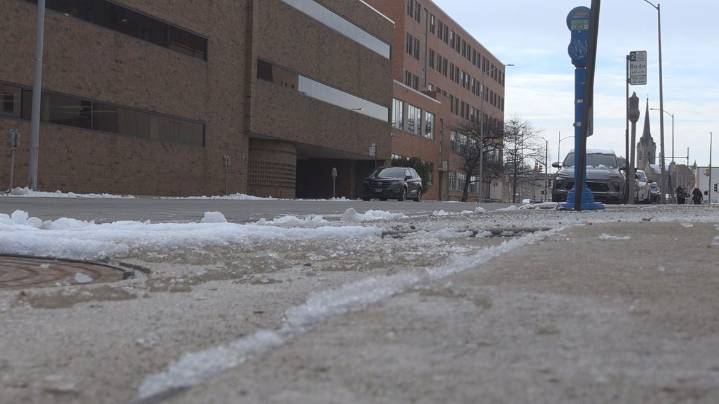 Shelter warns of winter dangers for those experiencing homelessness after person found dead in downtown Toledo