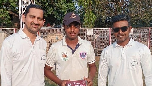 Harris Shield: Anjumam Allana & Dr. Babasaheb Ambedkar Vidyalay March Ahead