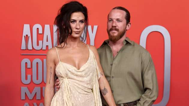 Kassi Ashton tied the knot in low-key Key West wedding