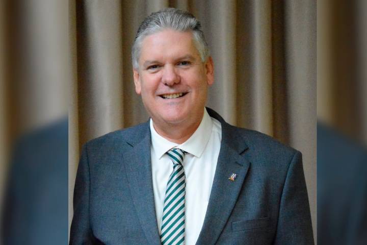 Cuba condena a cadena perpetua al exministro de Economía Alejandro Gil por y espionaje y traición a la patria