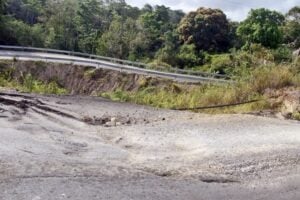 Choferes de la ruta de carritos hacia Caripito piden urgente la reparación de la vialidad