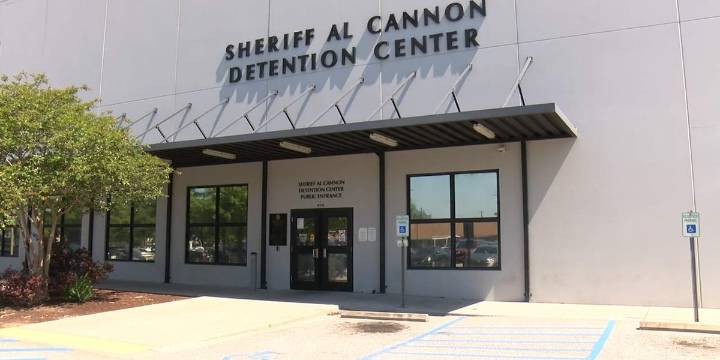 ‘She was begging for help’: Inmate details neglect in Charleston County jail homicide