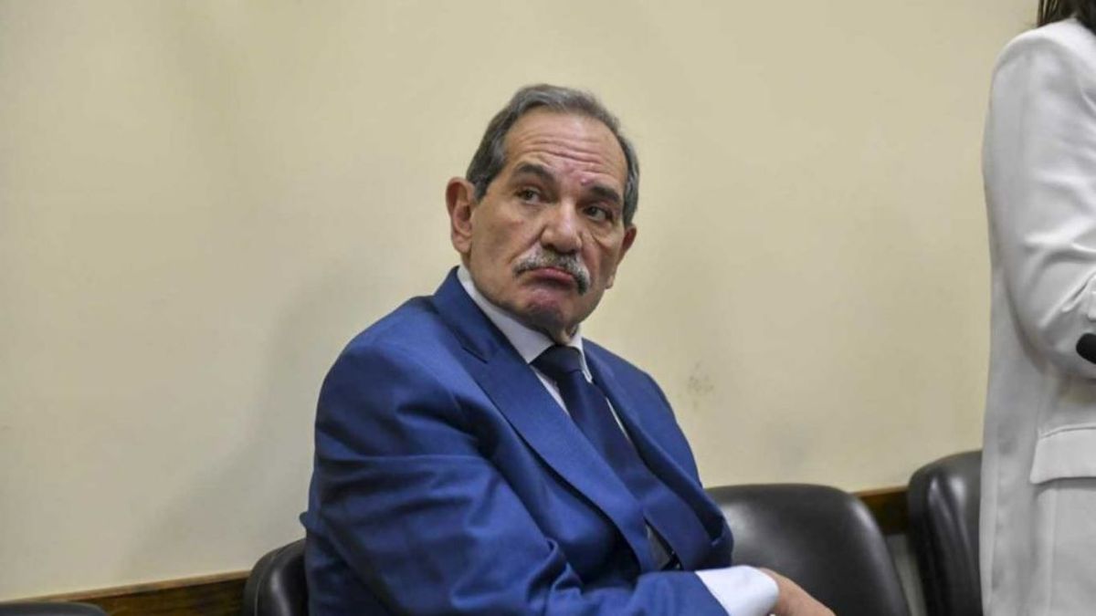 Tras su casamiento, José Alperovich fue operado de urgencia: qué se sabe sobre su salud