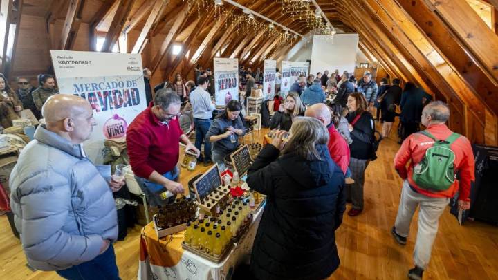Fotos del Mercado de Navidad de Alimentos que endulza a Valladolid