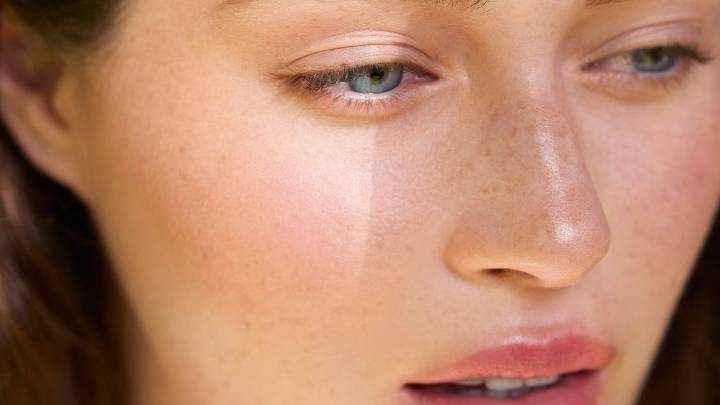 Everything You Need to Know About Bakuchiol—the Gentle Retinol Alternative