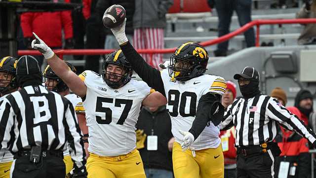 ReliaQuest Bowl: Iowa football set to take on Vanderbilt