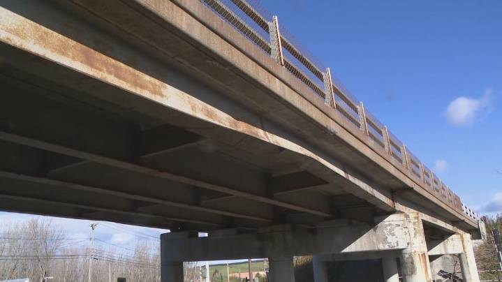 190 bridge lane reopens in Niagara Falls; truck strike repairs ongoing