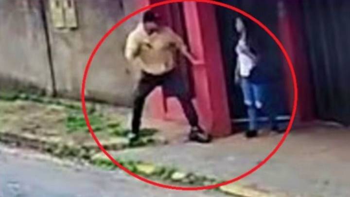 Brutal femicidio: asesinó a su exnovia de 20 puñaladas frente a su casa