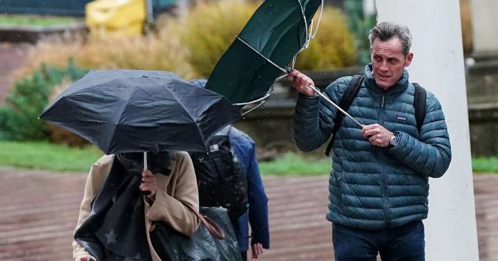 Met Office issues rare amber warning for Monday with five regions hit