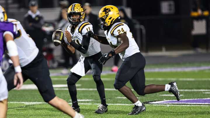 Shelby vs. Lincolnton football NCHSAA 3A West regional live score, game updates