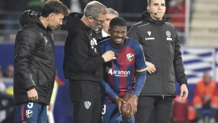 Jon Pérez Bolo asume la derrota "más dura" en El Alcoraz y apela a levantarse de inmediato