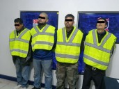 Arrestan a 4 en vehículo robado, portaban arma de fuego