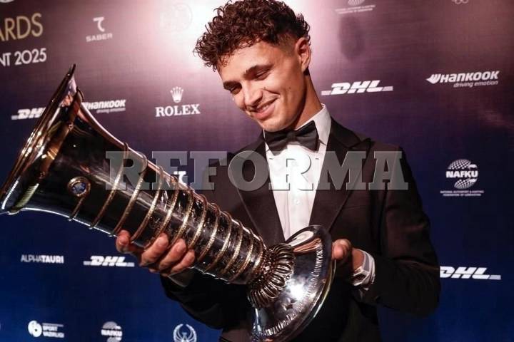 Recibe Lando Norris el trofeo de campeón de la F1