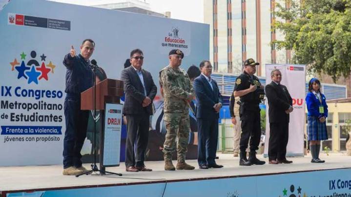 Presidente Jerí: autoridades trabajarán para que jóvenes desempeñen sus labores con libertad