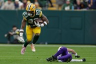 Packers running back Emanuel Wilson joins Josh Jacobs on injured report
