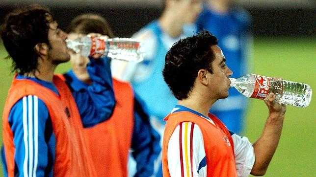 FIFA confirma pausas de hidratación obligatorias en todos los partidos del Mundial 2026