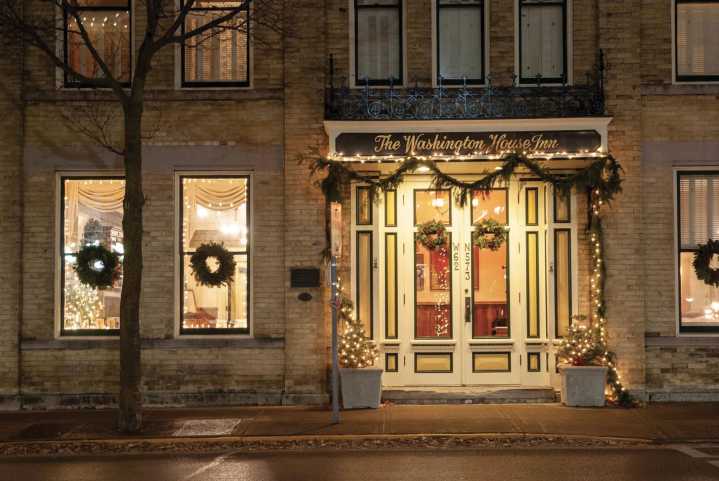 Explore Cedarburg’s Classic Holiday Main Street