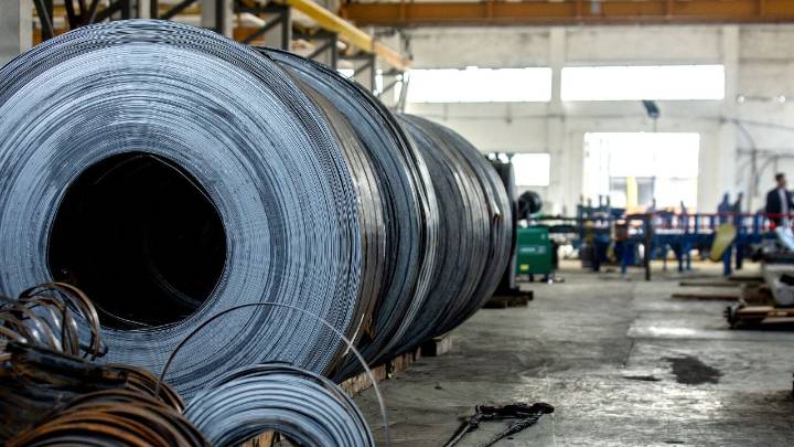 Aranceles, fundamentales para enfrentar crisis en el sector siderúrgico: Canacero