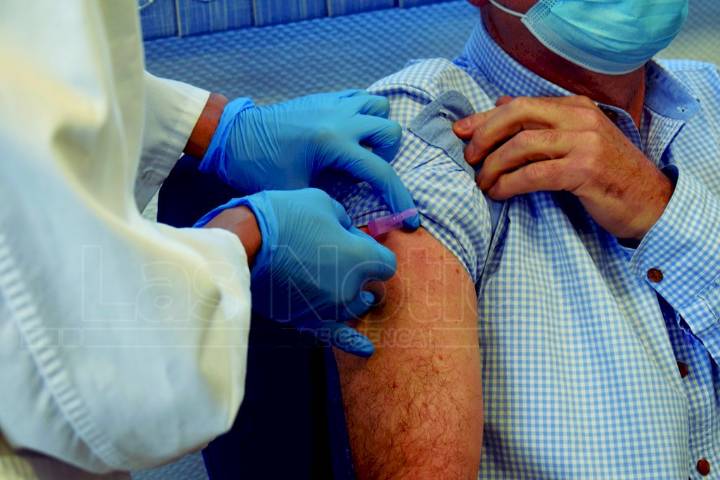 Así es el plan contra la gripe 2025: vacunas, mascarillas y fomento del teletrabajo