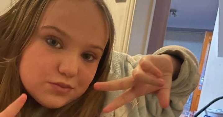 'Loving' teen girl tragically dies after 'dangerous social media trend'