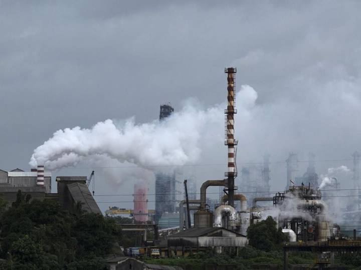 India lifts Russian crude imports to six-month high even as US steps up pressure in trade talks